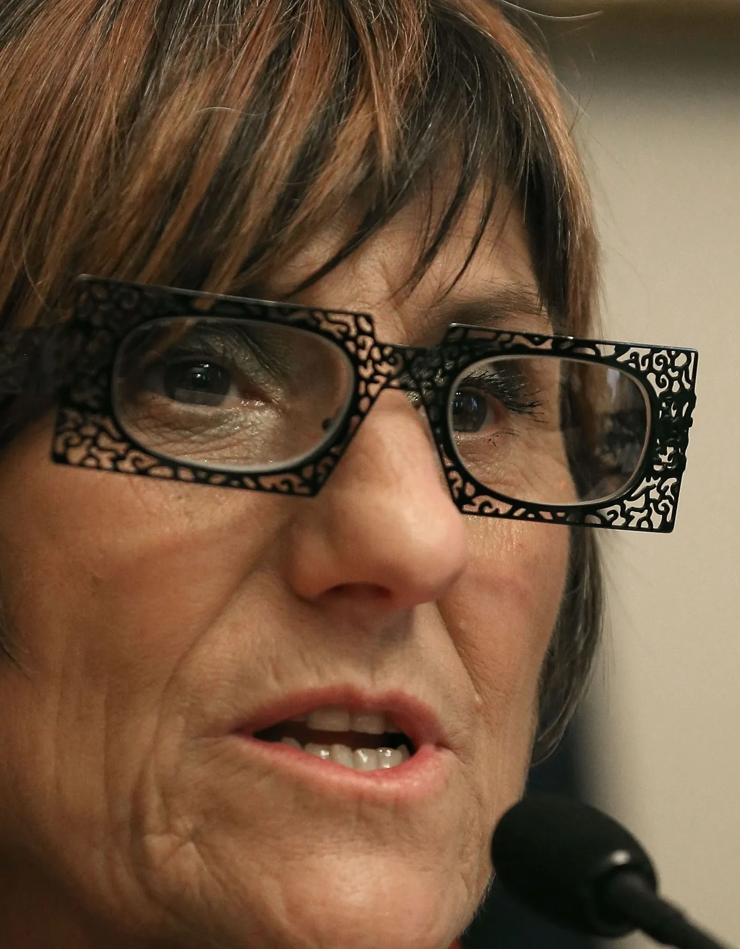 DeLauro on korduvalt silma jäänud ka ekstsentriliste prillidega.