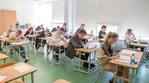 Selgusid esialgsed põhikooli eksamitulemused. Koolijuht Ellermaa: "Oli segadust tekitav aasta!"