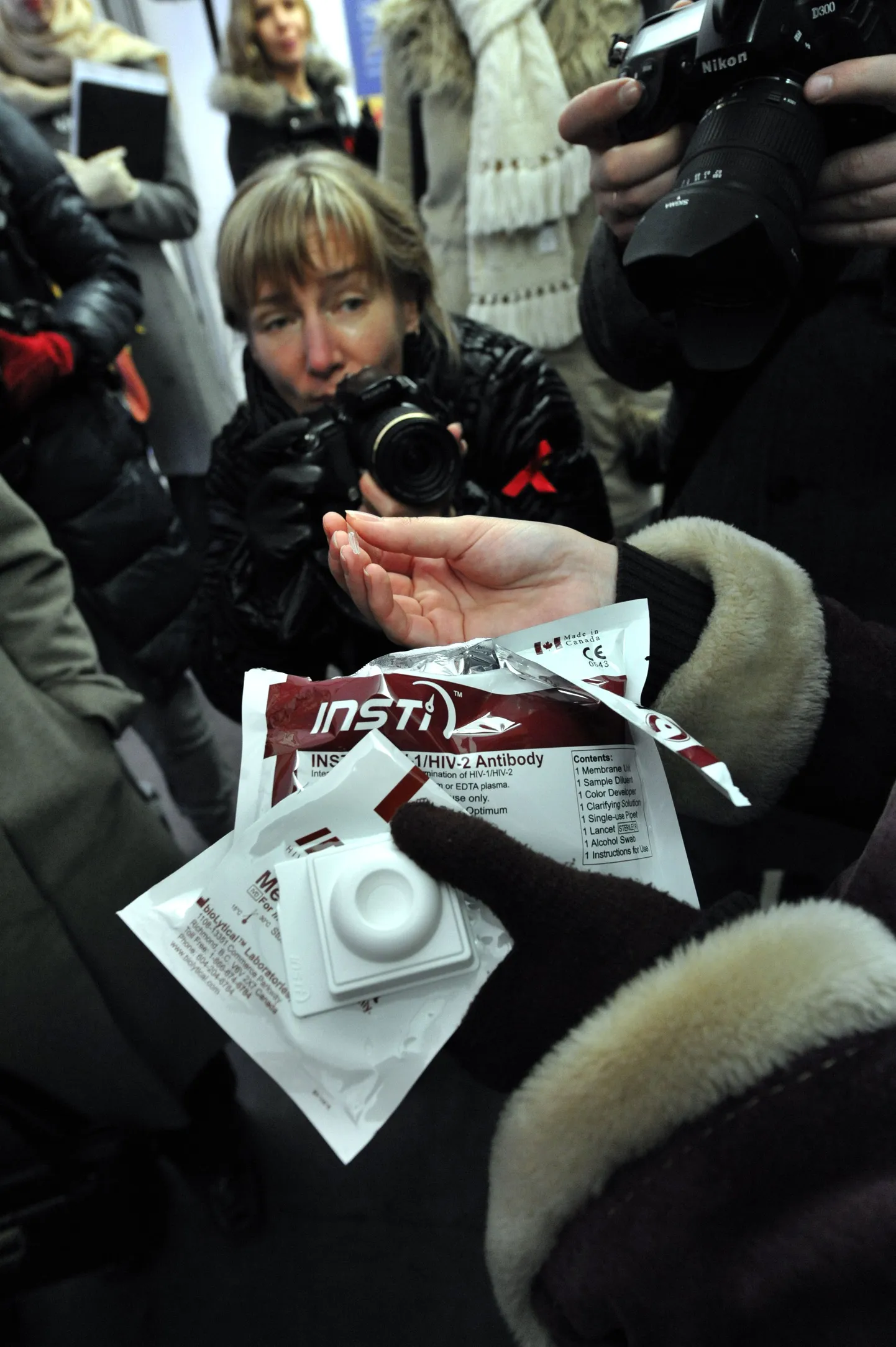 HIV-kiirtesti tegemise komplekt.