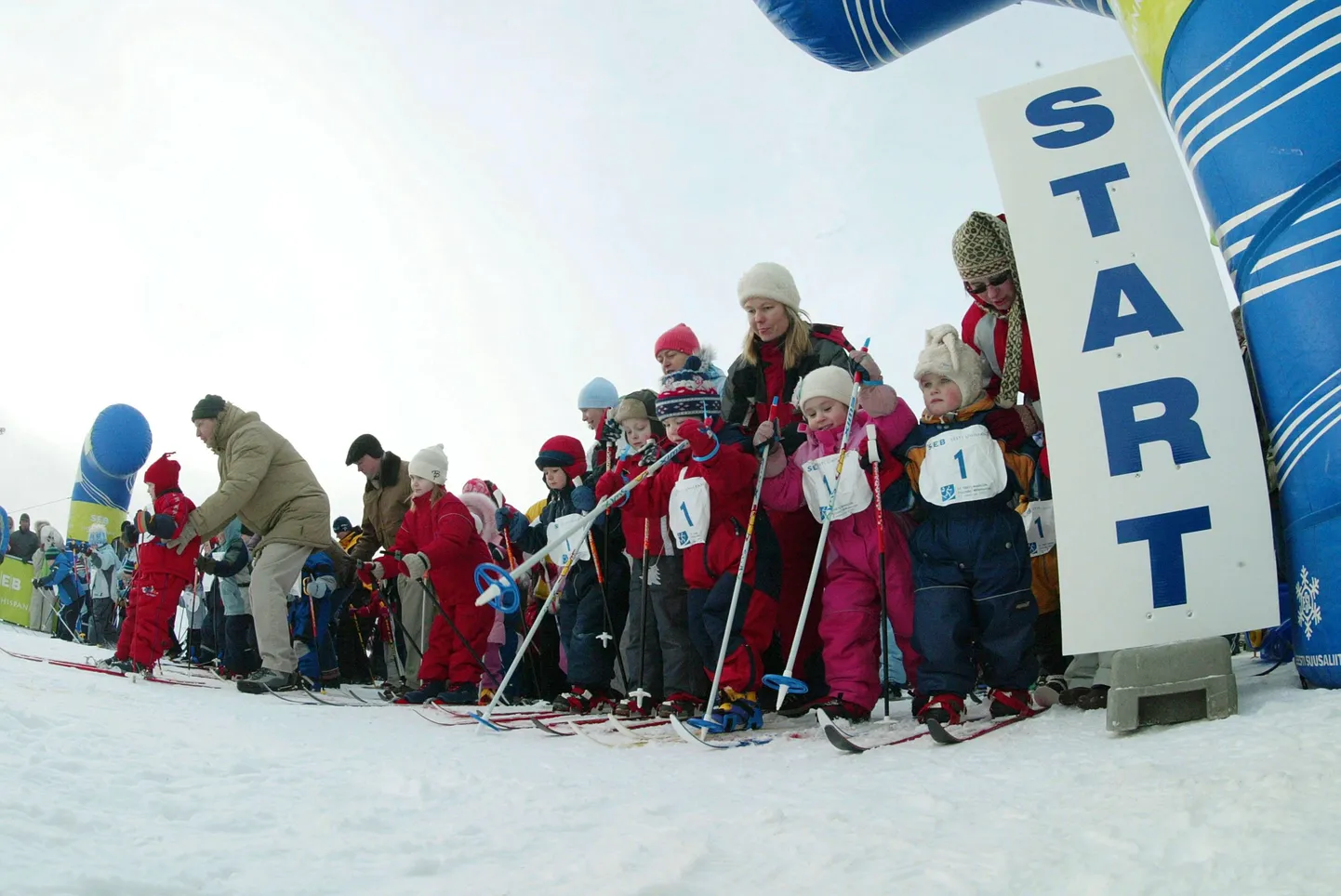 Tulevased suusaässad Tartu maratoni tillusõidu stardis