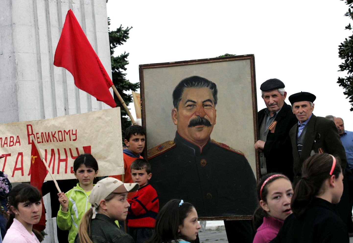 Stalini portree.