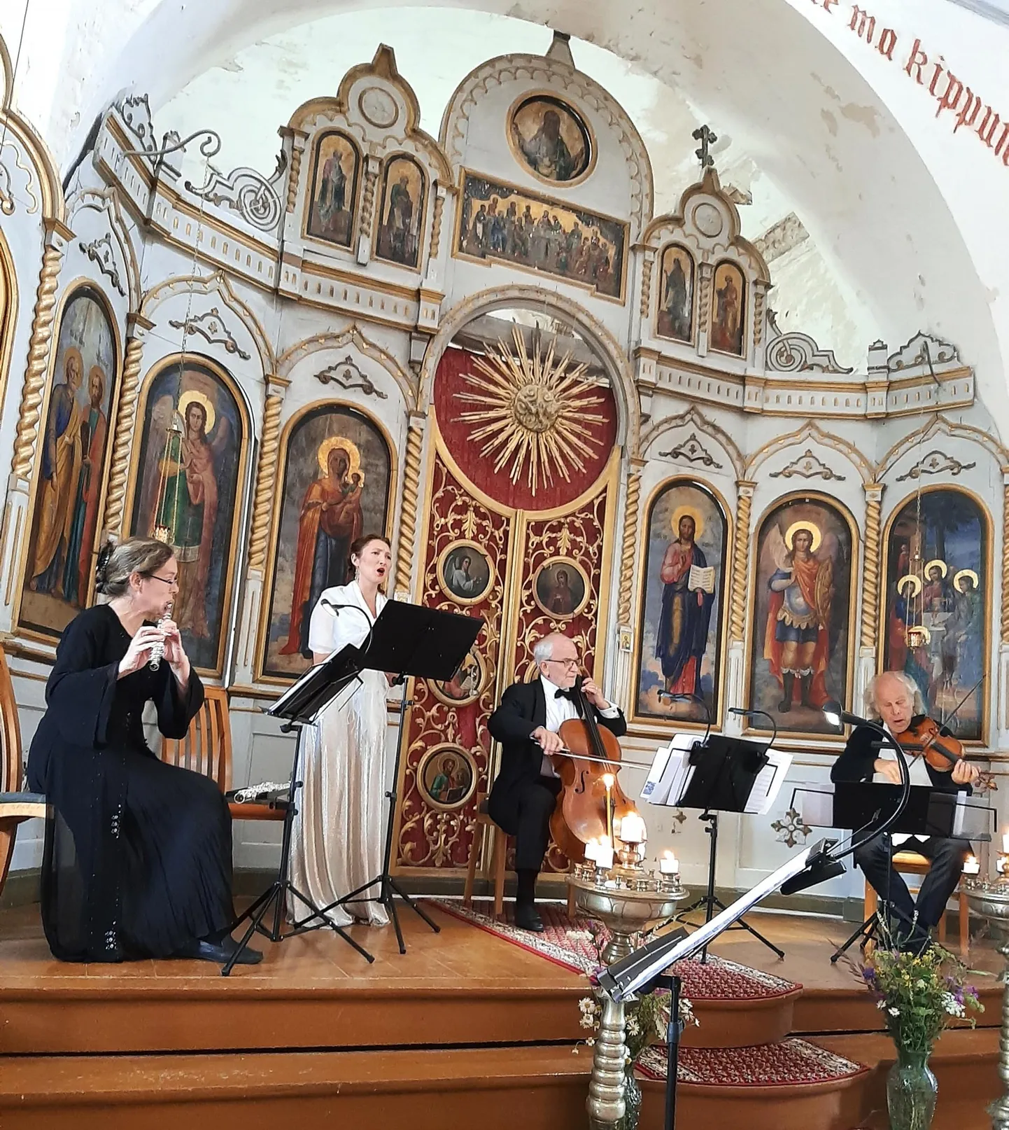Esinejad Pootsi-Kõpu kirikus.