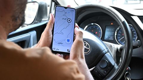 Iisrael ajab GPSi hulluks: kaardirakendus tõstab Beiruti taksojuhi hetkega Gaza tänavale