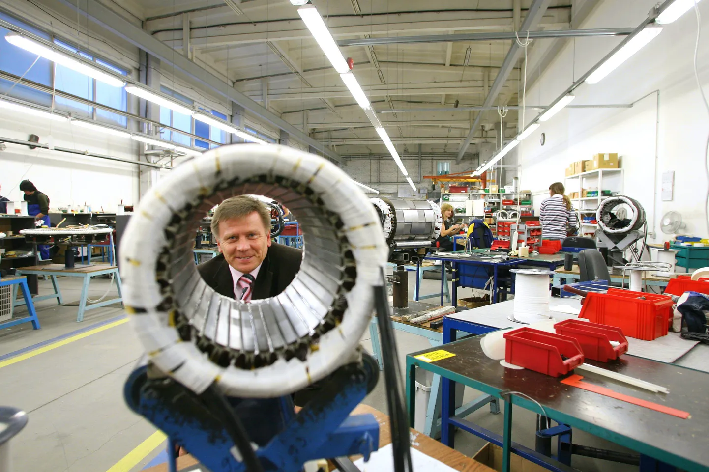 Kolmeksi tegevjuhi Leho Haldna lootust mööda pöörab tellimuste arv teisel poolaastal tõusule ja inimeste töökoormus
hakkab taas kasvama.