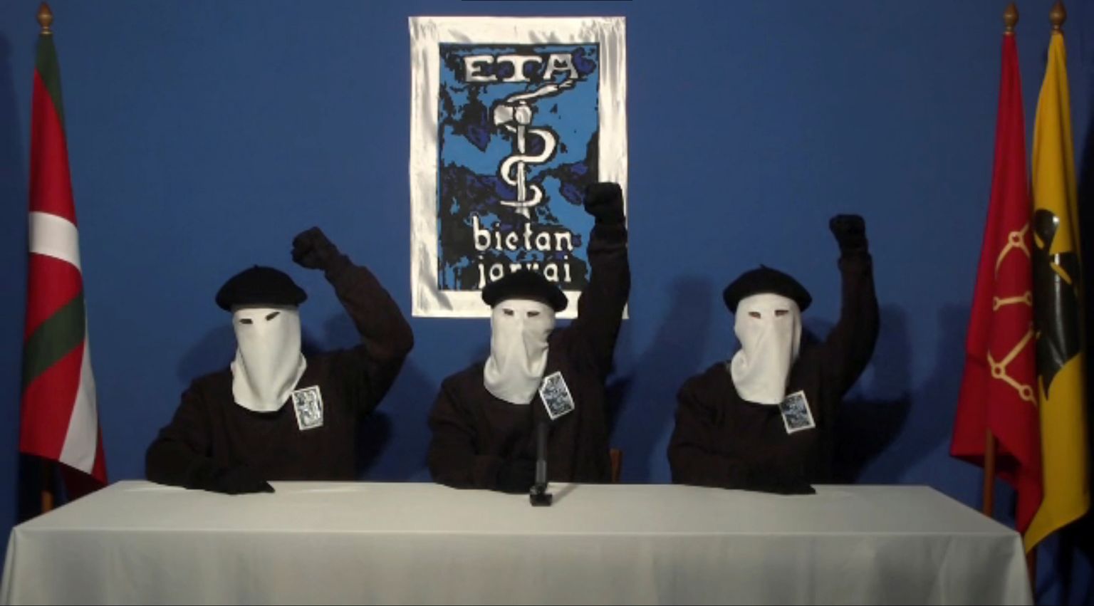 FILE PHOTO: Three members of Basque separatist group ETA call for a definitive end to 50 years of armed struggle, which has cost the lives of at least 850 people, in this still image taken from an undated video published on the website of Basque language newspaper Gara October 20, 2011. REUTERS/Gara/Handout/File Photo    ATTENTION EDITORS - THIS IMAGE WAS PROVIDED BY A THIRD PARTY. MANDATORY CREDIT