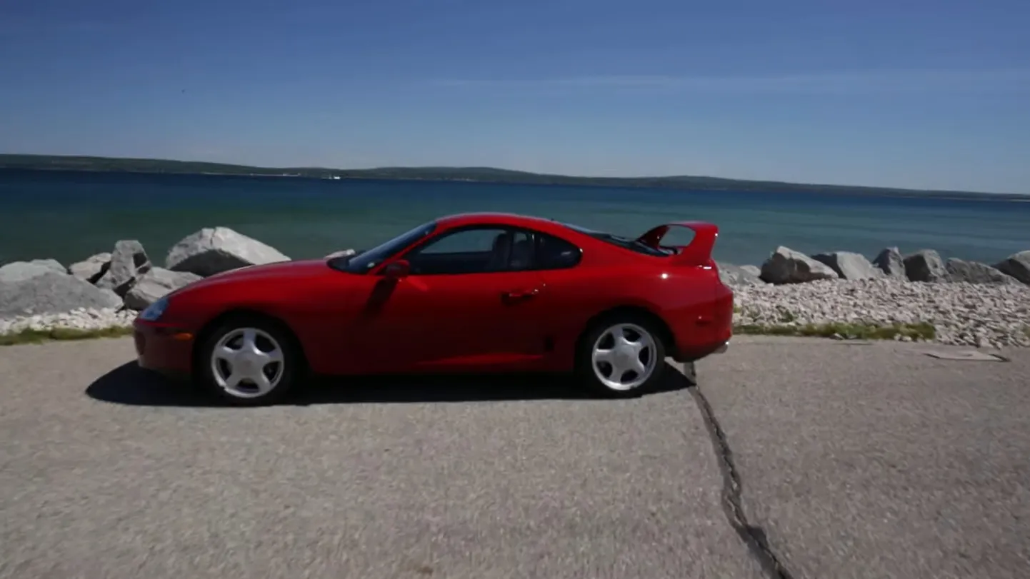 1995. aasta Toyota Supra müüdi oksjonil 201 000 dollariga