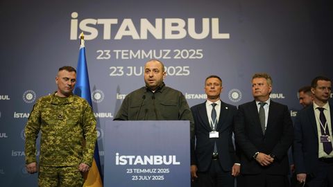 Ukrainas un Krievijas sarunas Stambulā ilga mazāk nekā stundu. Ukraiņi nāk klajā ar priekšlikumu