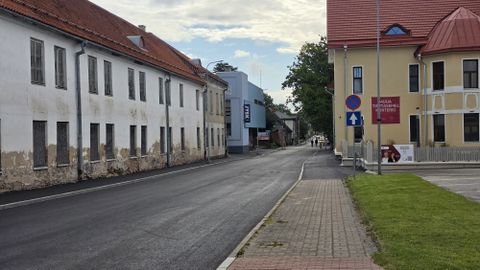 Jakobsoni tänav on taas liikluseks avatud