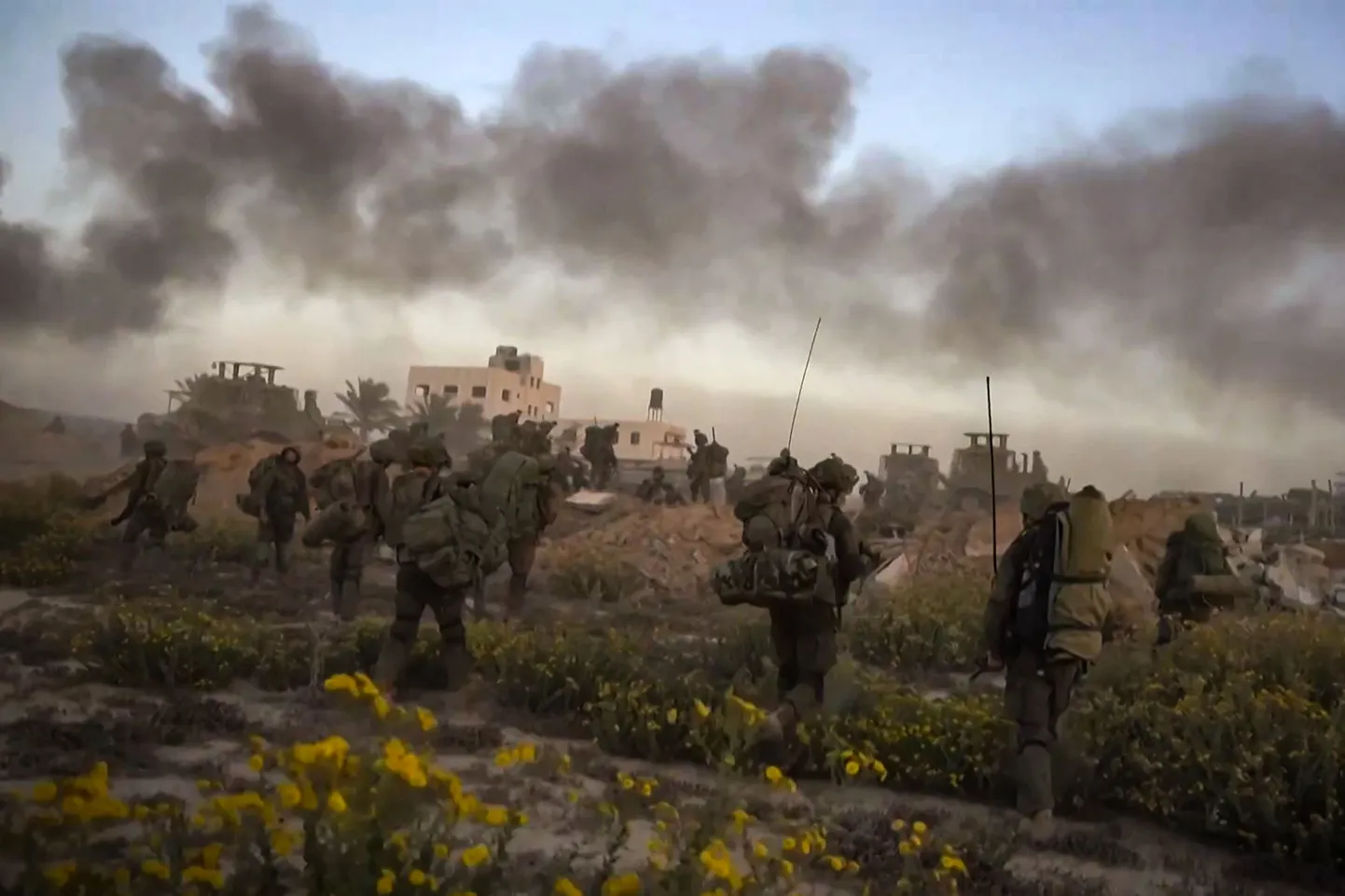 Iisraeli väed patrullimas Gaza sektoris. 11. november 2023.
