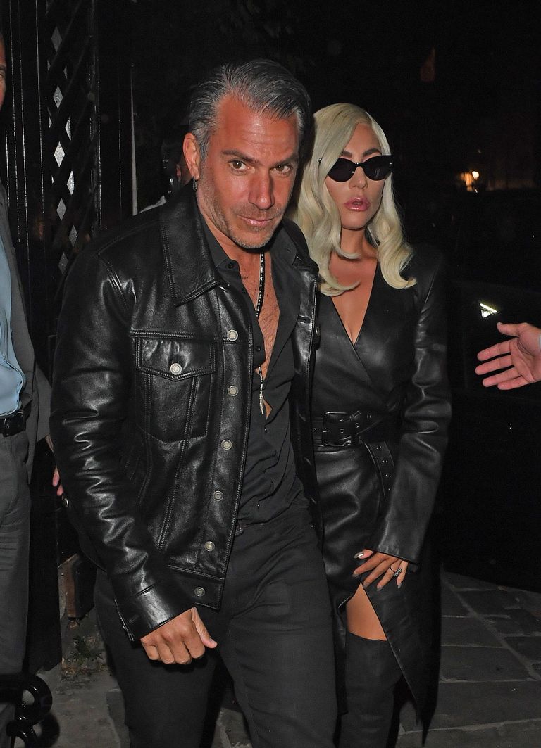 27 September 2018.Lady Gaga & her boyfriend Christian Carino seen leaving Picture House Theatre in London after attending a private screening for her new movie A Star is Born. The Couple were then seen heading to the Grenadier pub in Kensington to continue their evening out. Credit: GoffPhotos.com Ref: KGC-172/182