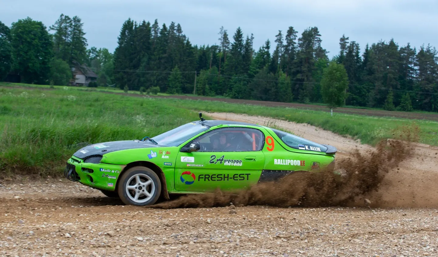 Kui Tarvastu motoklubi plaanid lõpuks ikkagi tõeks saavad, annaks see võimaluse Raassillal sõita ka rallikrossi ning proovida hobikarti.