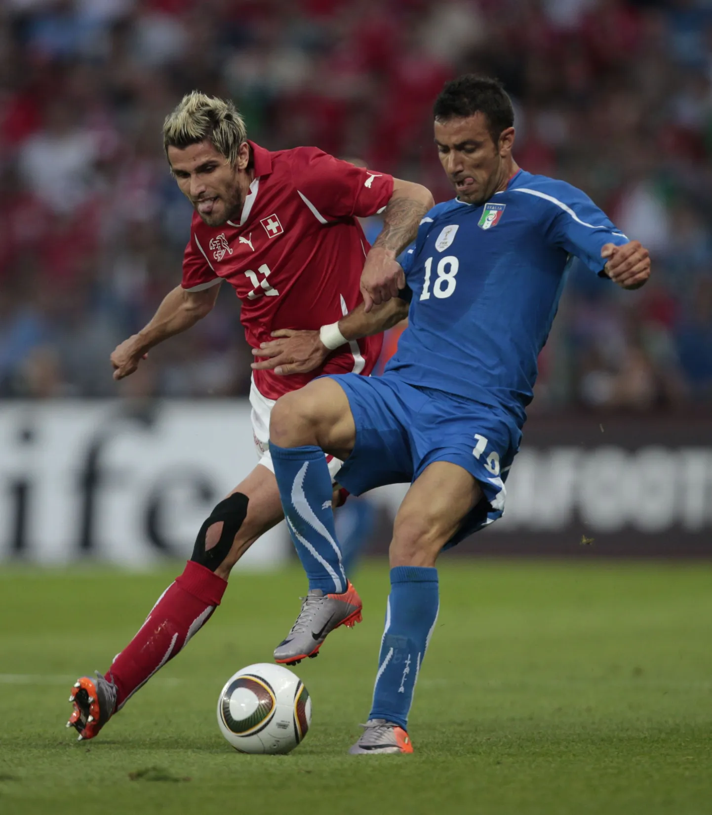 Fabio Quagliarella (paremal).