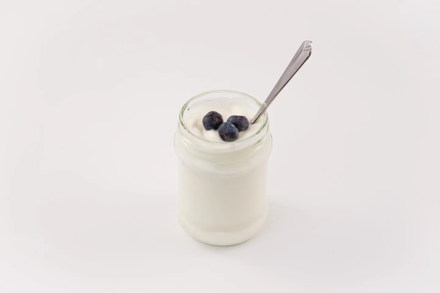 Jogurt marjadega.