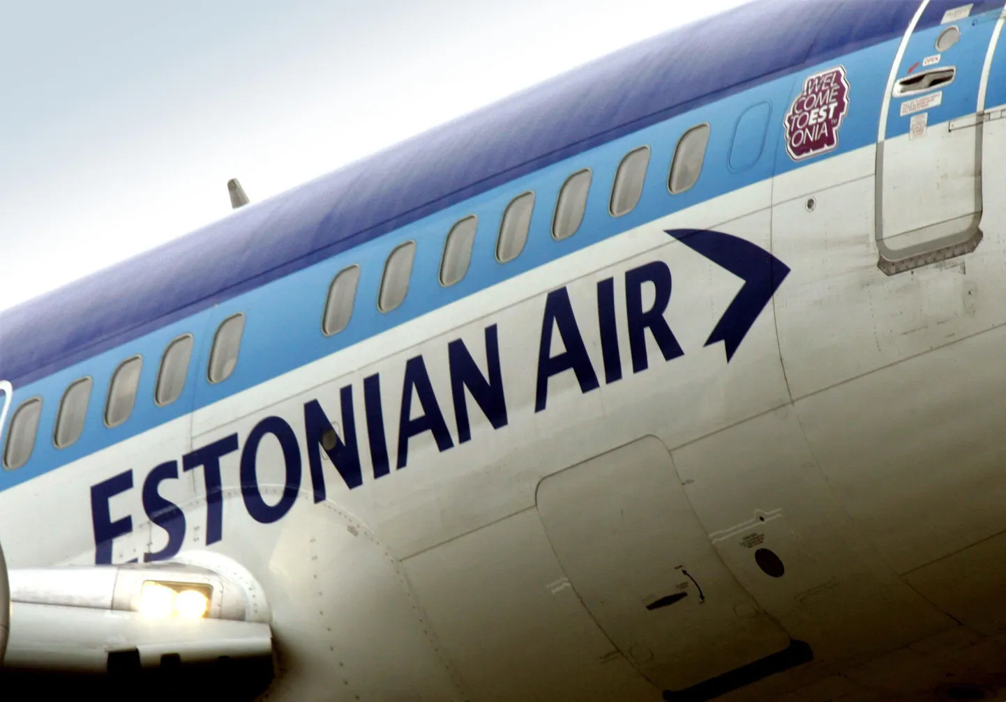 Estonian Air on juba pikka aega elanud SASi armust, saades kümnetesse miljonitesse kroonidesse küündivaid laenusüste.