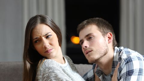 HÜVASTI, MUSID! ⟩ Suudlemisest on saanud liiga suur risk? Noored tunnistavad: «Ma ei taha end lolliks teha»