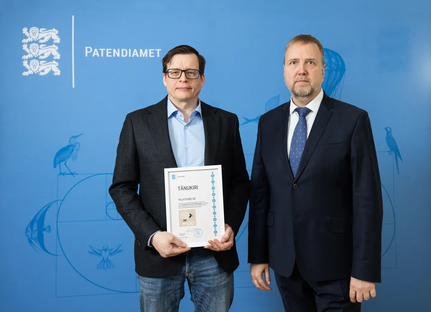 Patendiameti peadirektor Margus Viher ja Mää kaubamärgi omanik Sander Veskimeister.
