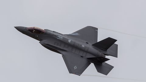 «Kas järjekordne õhuruumi rikkumine?» Läänemaalasi ehmatas hommikul kostnud kõva pauk