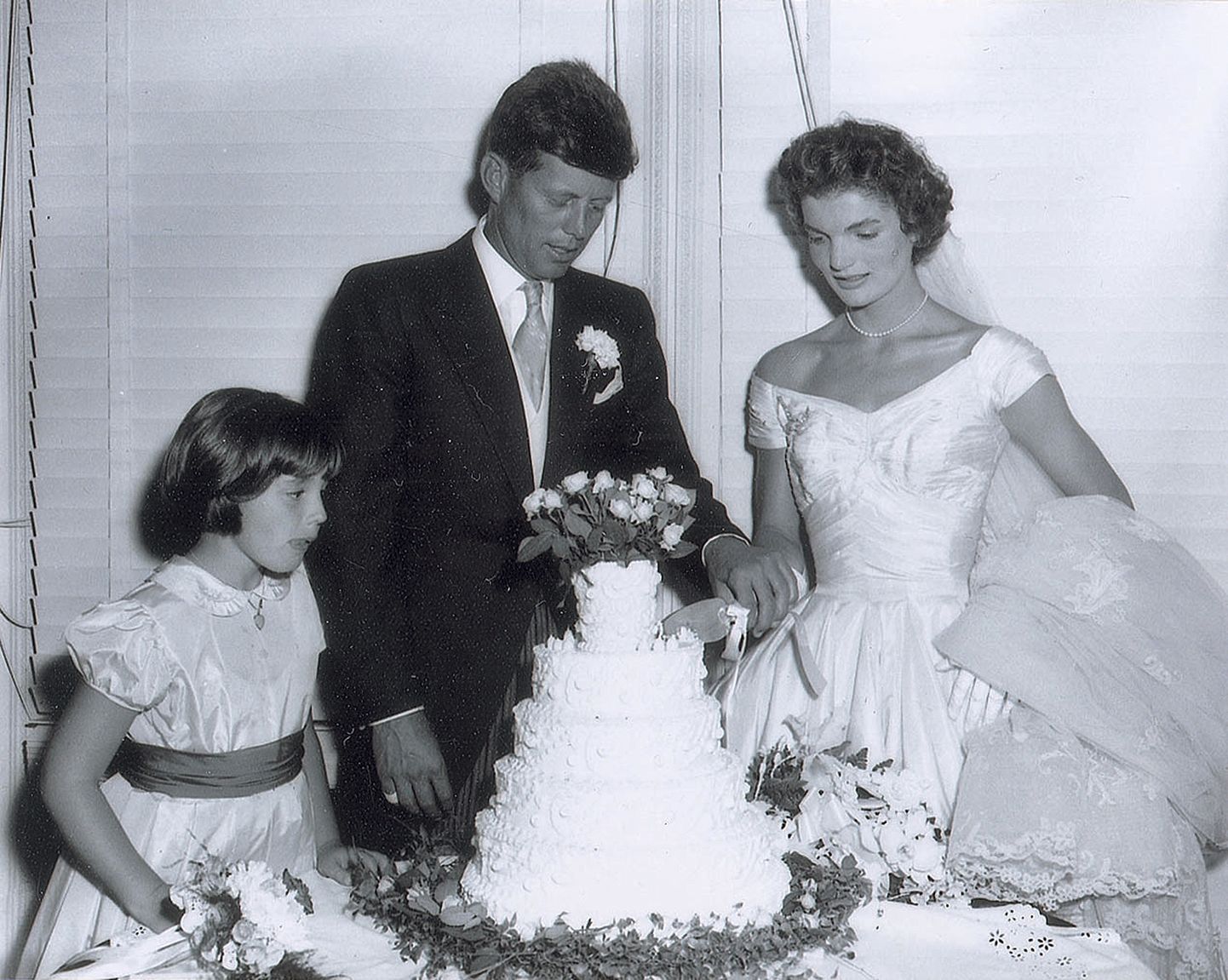 Джон и Жаклин Кеннеди в день свадьбы