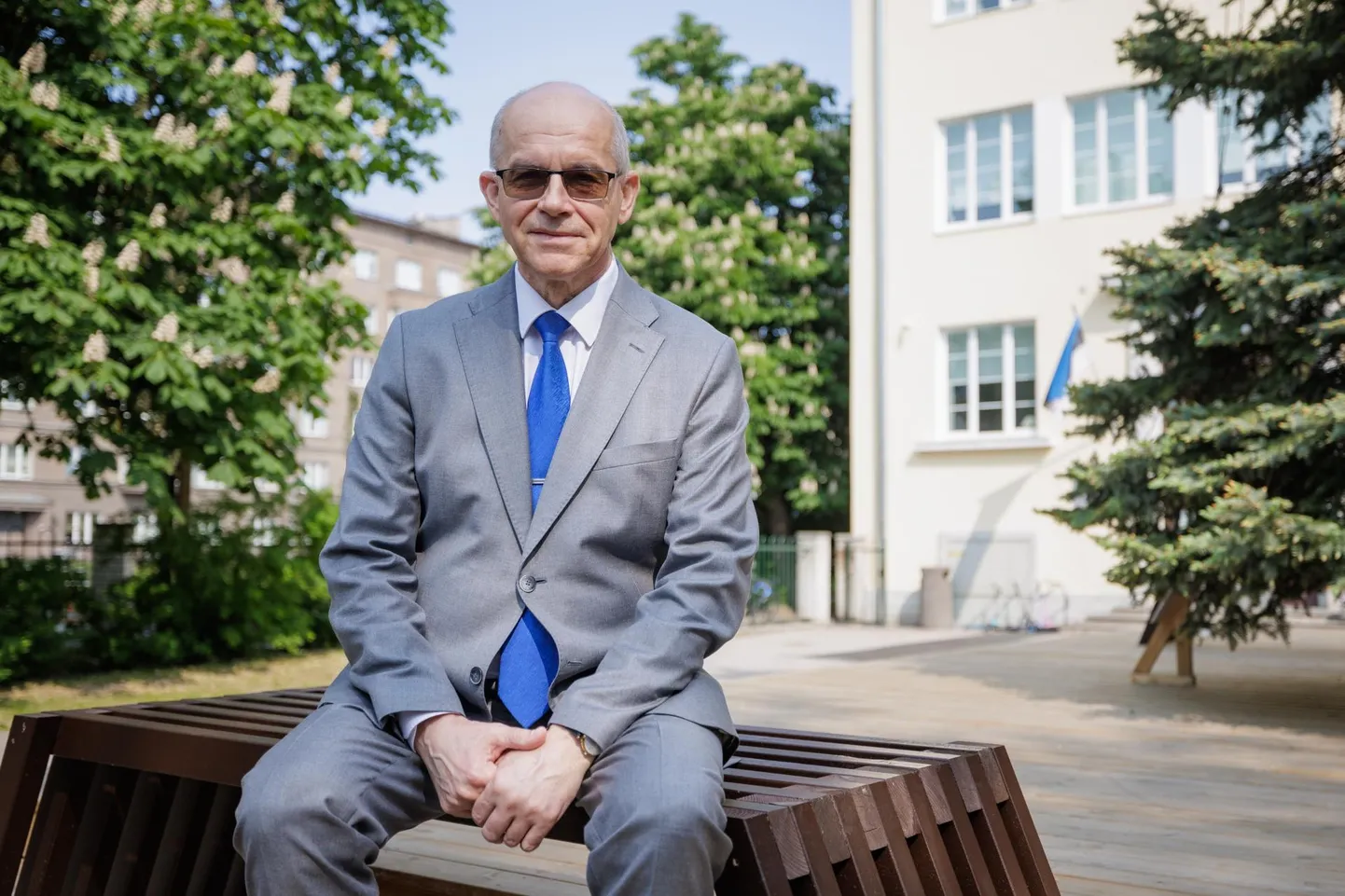 Pikaajaline Tallinna ühisgümnaasiumi direktor Mehis Pever.