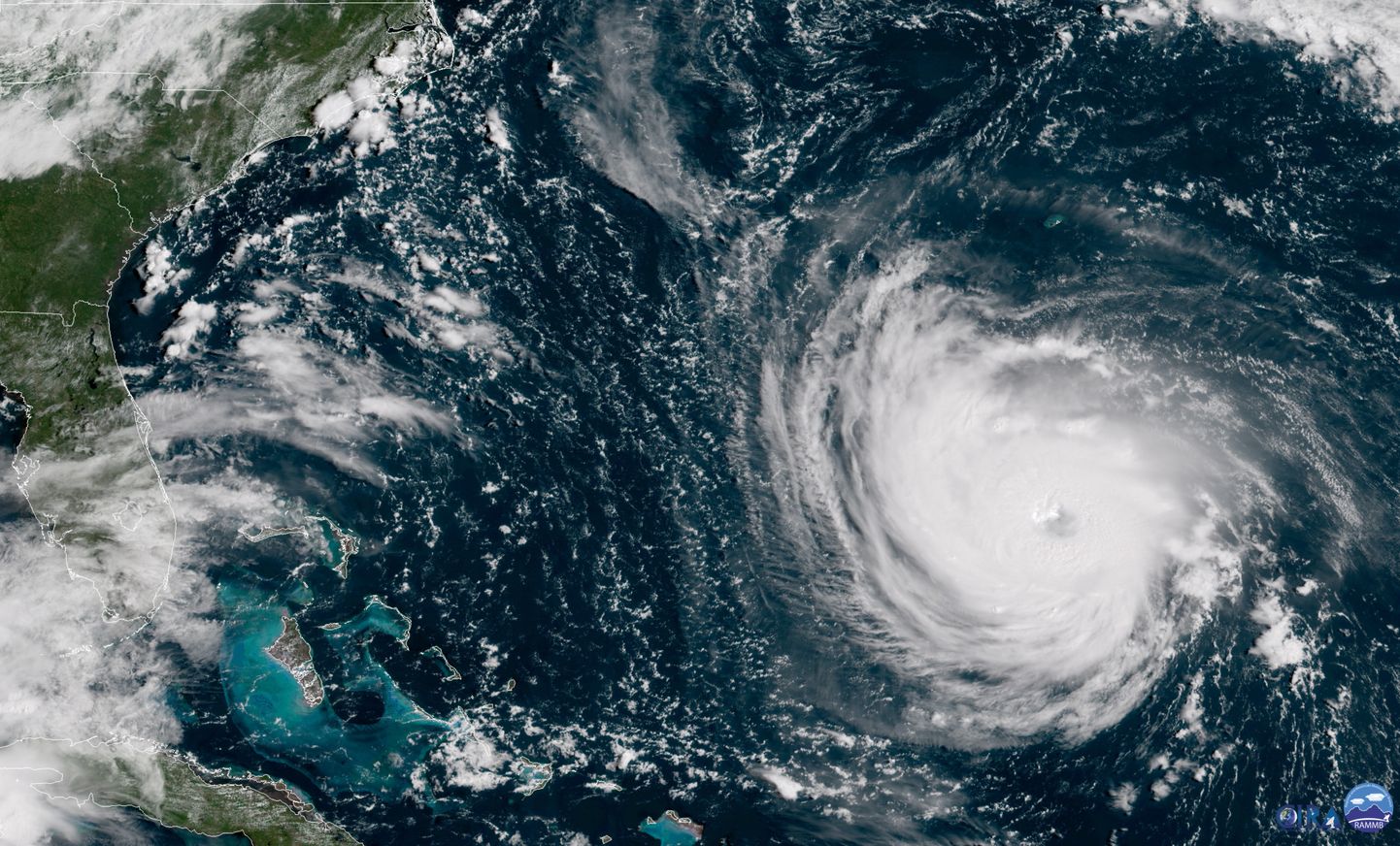Satelliidipilt näitab orkaan Florence'i lähenemist USA idarannikule.