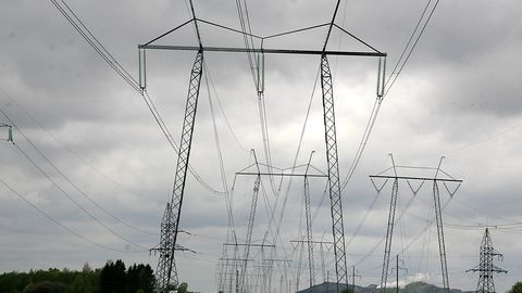 Цены на электроэнергию в Германии и Франции вновь поднялись до рекордной отметки