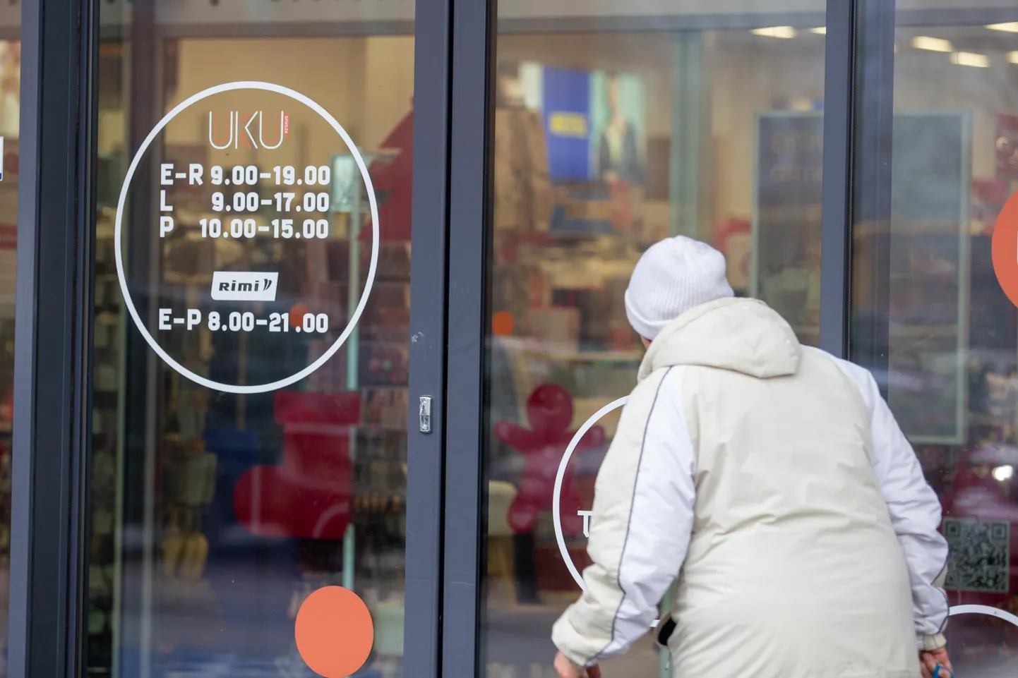 Kui varem oli Uku keskus avatud kella 22-ni, siis novembrist aprillini pärast kella 21 enam keskusesse ei pääse.