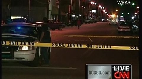 Alabama kaubanduskeskuses sai tulistamises haavata neli inimest