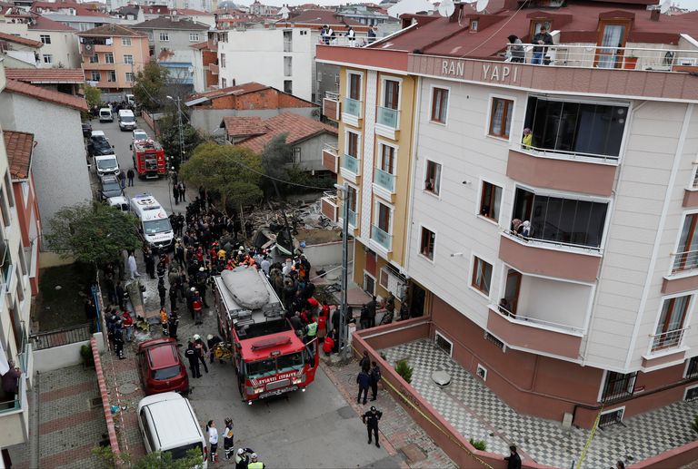 Õnnetuspaik Istanbuli Aasia osas Sancaktepe linnajaos.