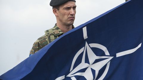 Дональд Трамп: страны НАТО согласились повысить расходы на оборону
