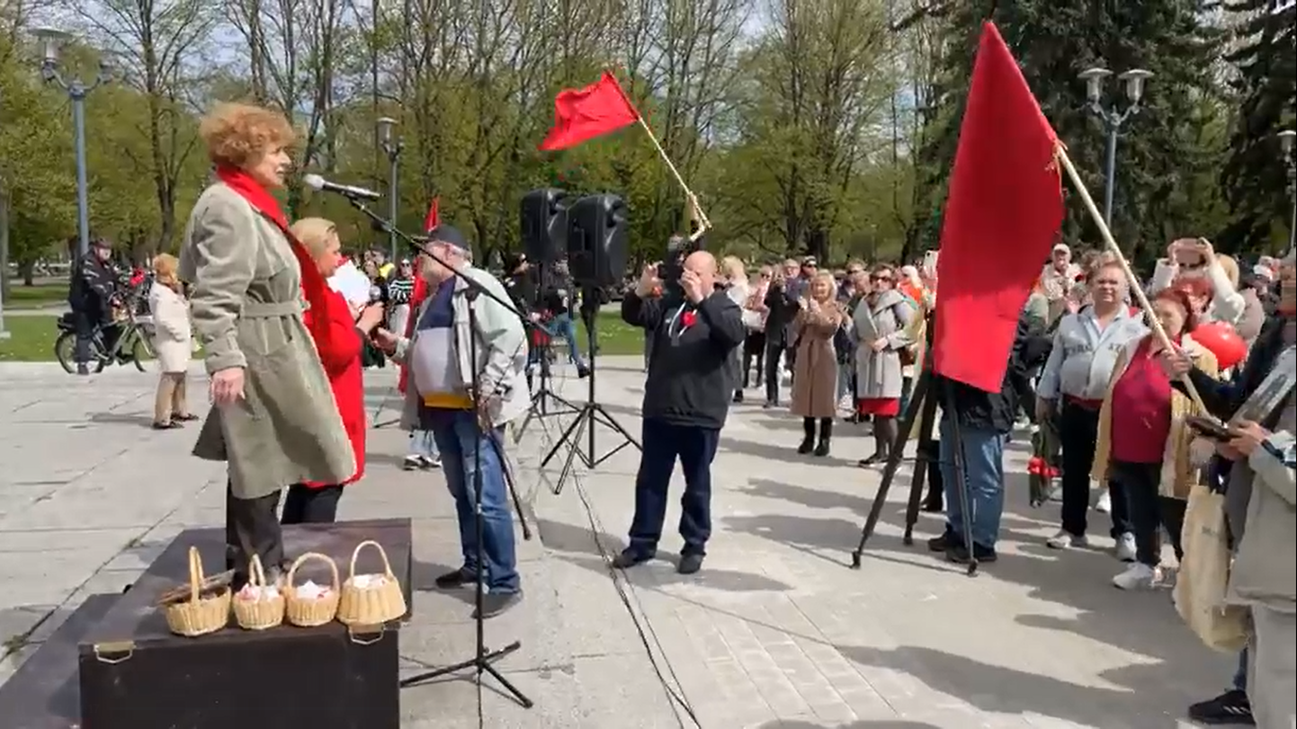РСЛ и Жданок провели центре Риги протест против "русофобии", 1 мая 2023 г.