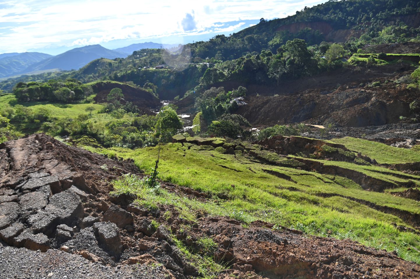 Tohutu maalihke piirkond Colombia lõunaosas.