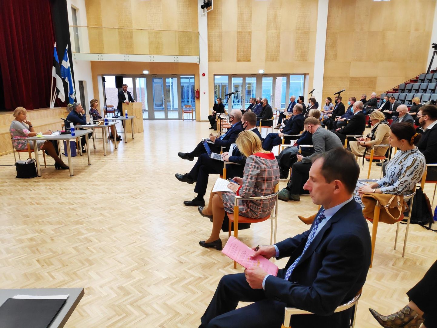 Tänane Pärnu linnavolikogu istung toimub Paikuse kooli aulas.