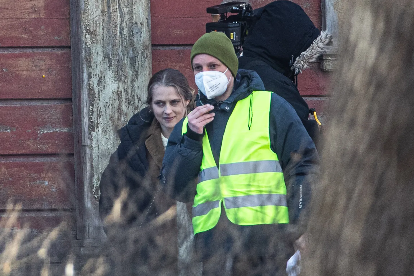 Teresa Palmer. Soome õudusfilmi «Kaksik» 8. aprilli võttepäev Viljandis, Laidoneri platsi ümbruses.