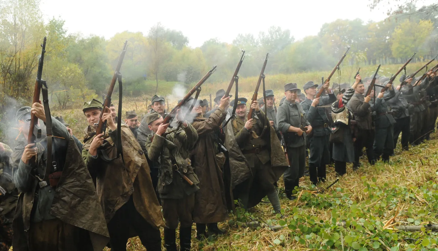 Mõned aastad tagasi Ukraina Ülestõusuarmee (UPA) asutamise aastapäeval Lääne-Ukrainas Lvivis korraldatud etendus.
