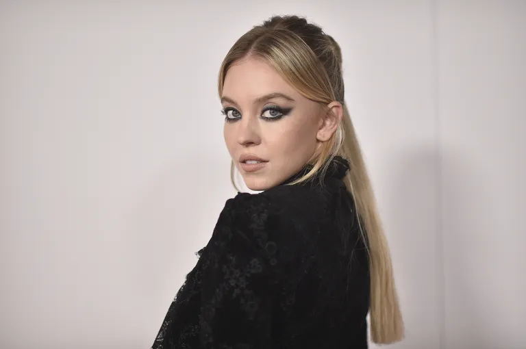 27-aastase Sydney Sweeney tähelend algas telesarjaga «Eufooria».