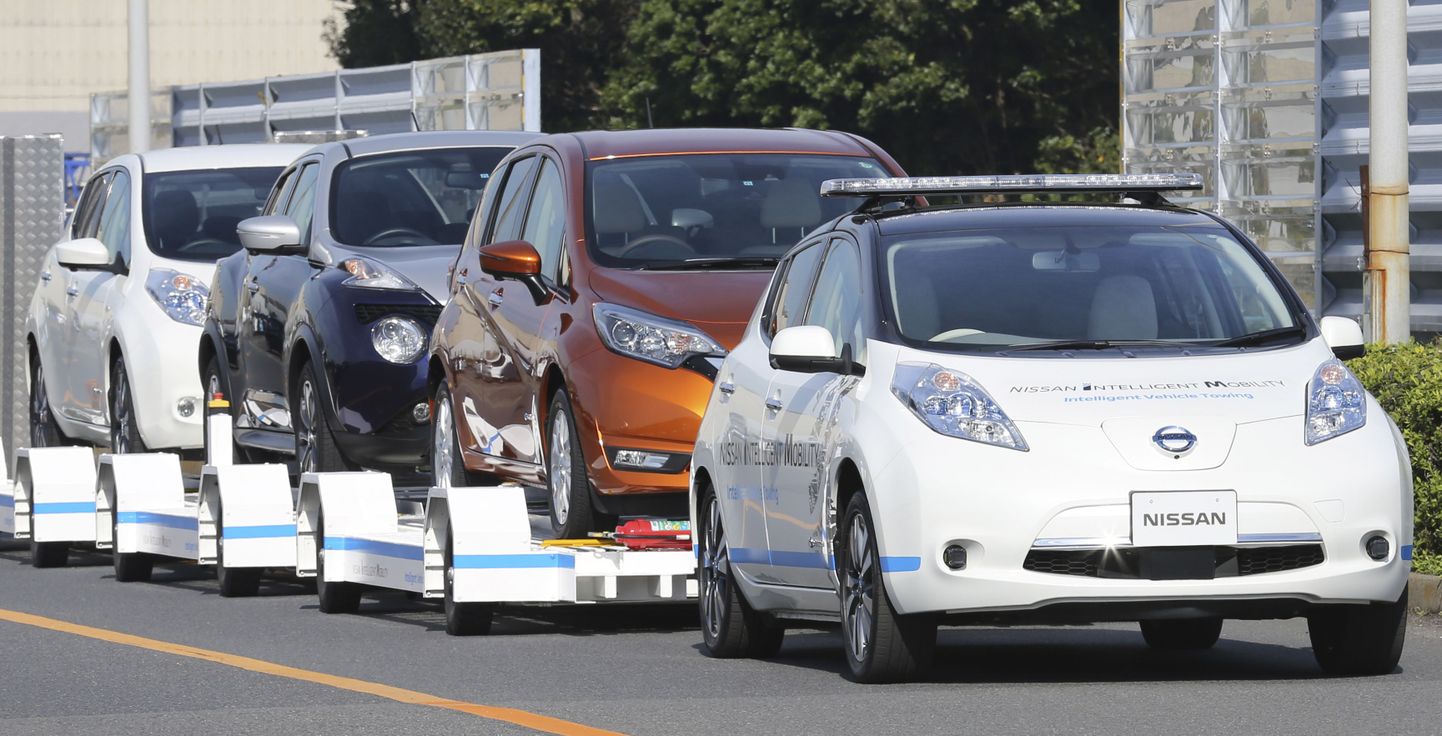 Nissani isesõitev auto Jaapanis