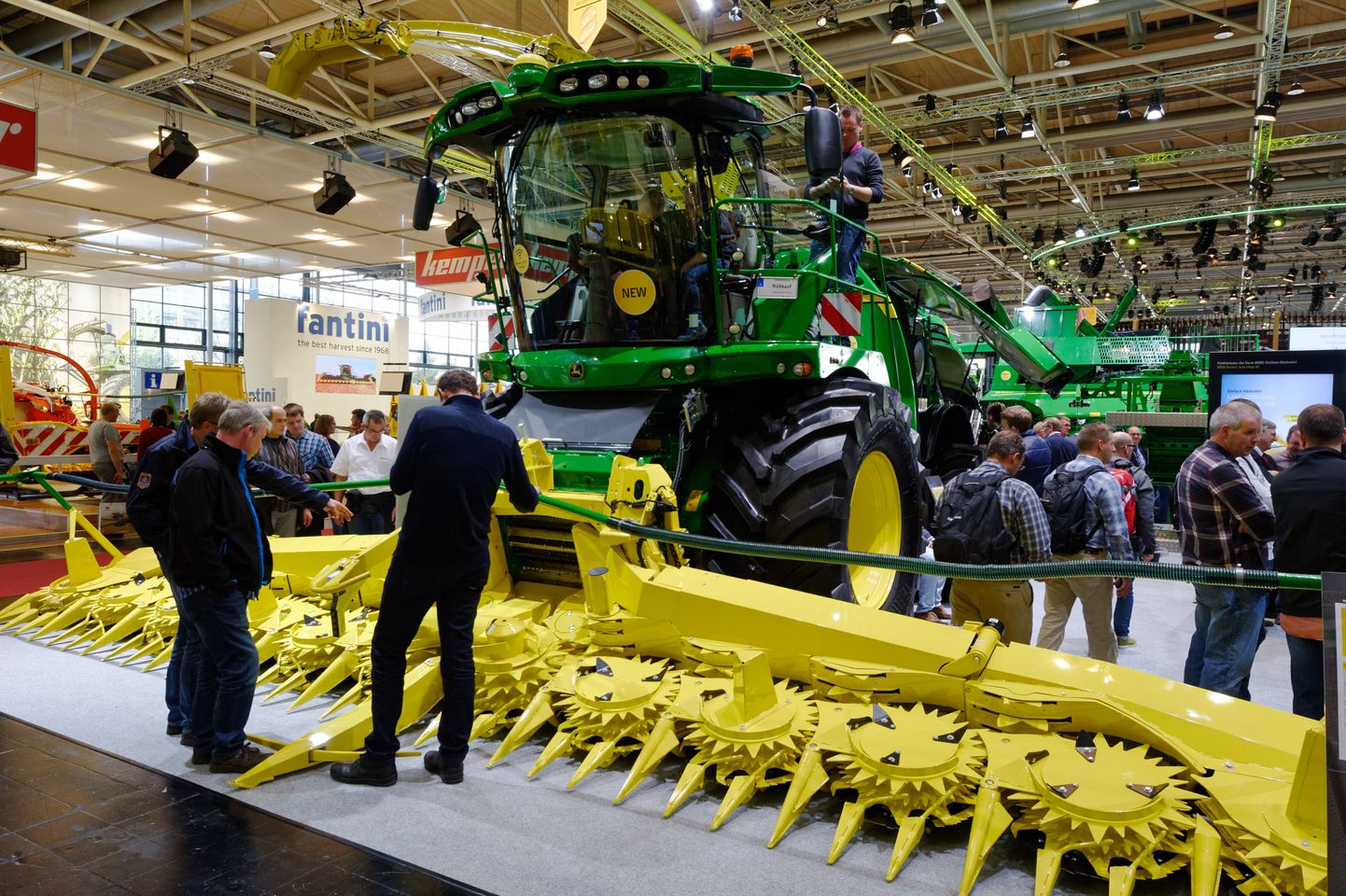 Põllutehnoloogia viimast sõna esitleti novembrikuus Hannoveris maailma suurimal põllutehnika messil Agritechnica.