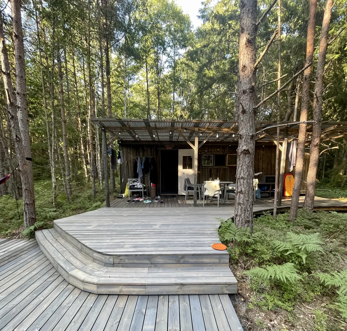 Onn enne – veidike kõle, hõre ja kandiline.