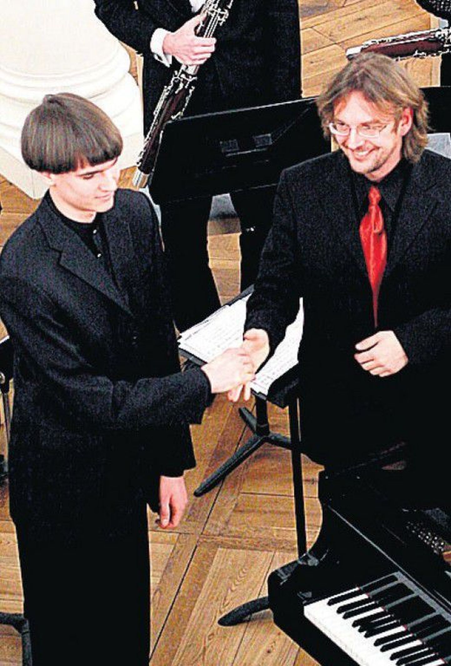 Mihkel Poll ja Toomas
Vavilov on Tartu muusikahuviliste
ees koostööd teinud
varemgi, näiteks mullusel
Mozarti pidunädalal ülikooli
aulas.