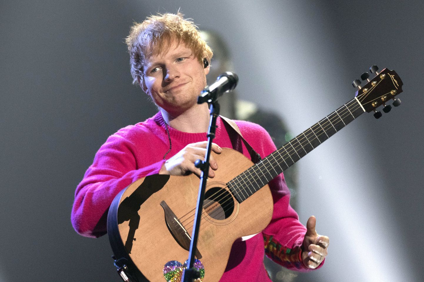 Laulja Ed Sheeran.