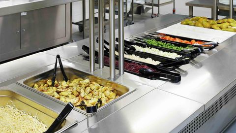 TAI uuring: 60 protsenti õpilastest sööb koolilõunat peaaegu iga päev