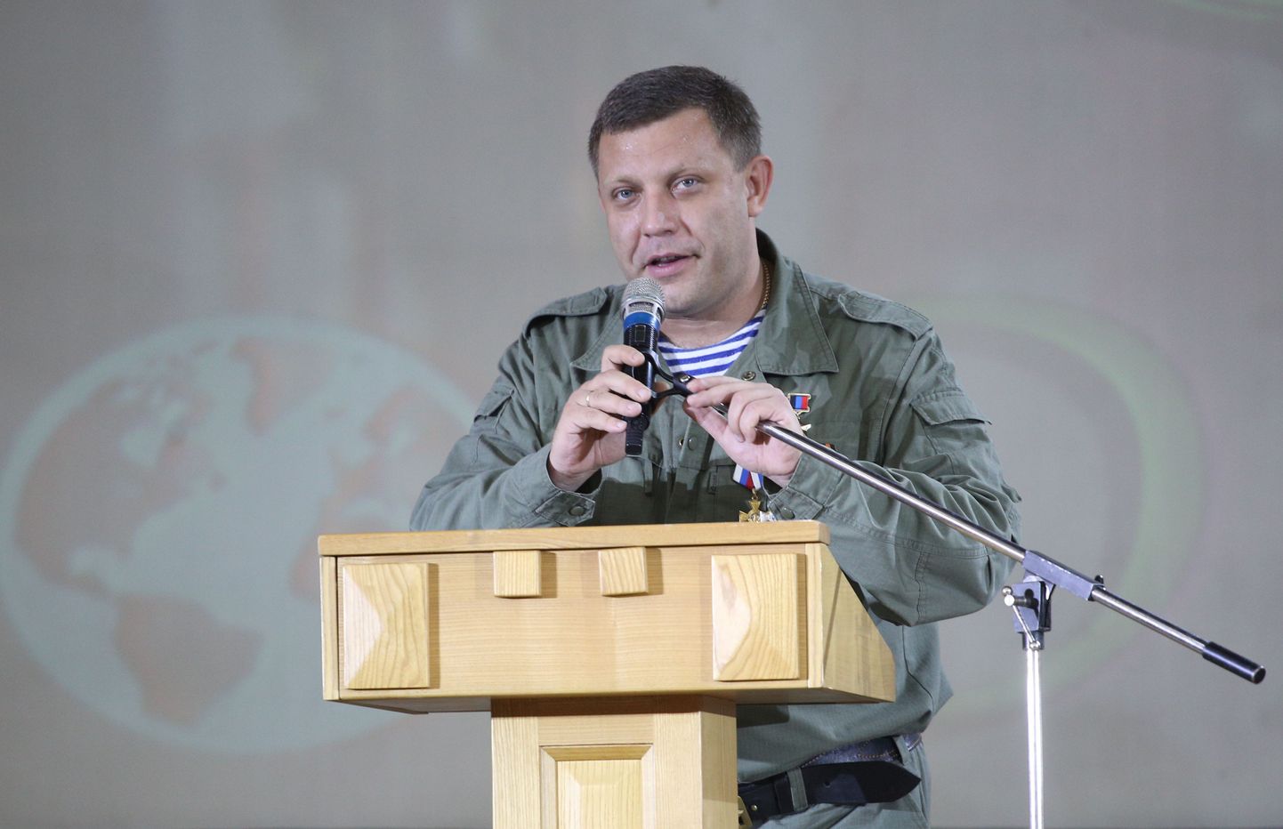 Isehakanud Donetski rahvavabariigi juht Aleksandr Zahhartšenko.