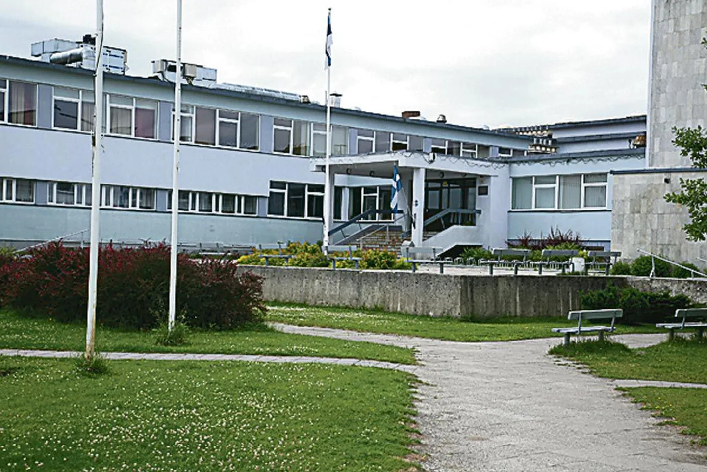 Koidula gümnaasium.