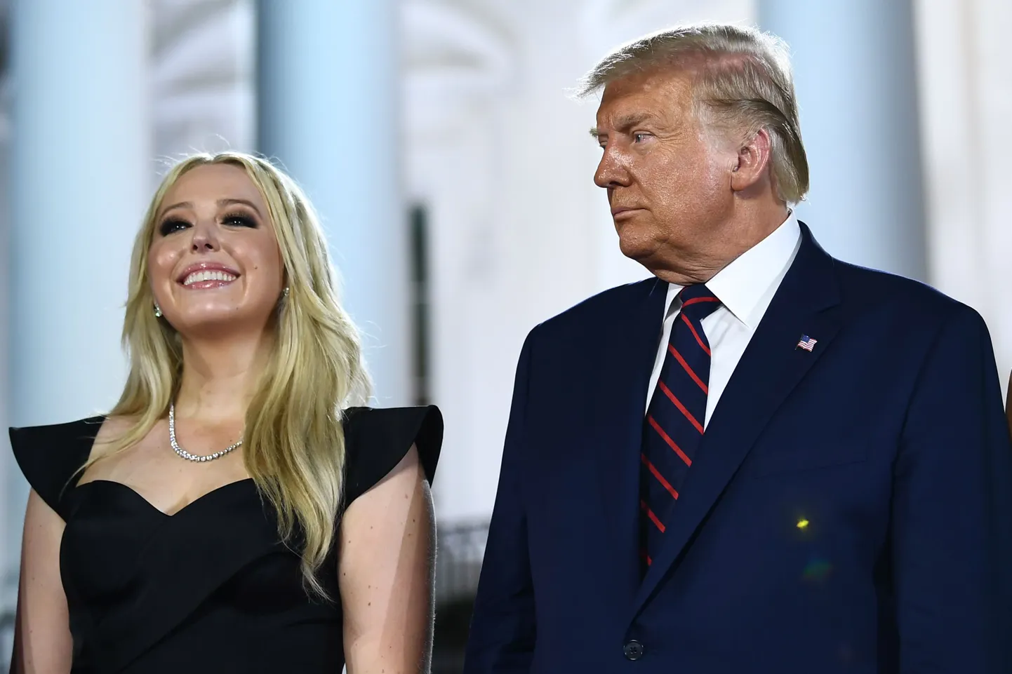 Tifānija Trampa un Donalds Tramps