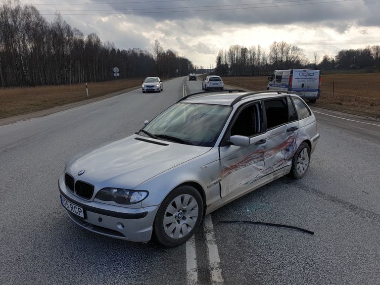 Liiklusõnnetus Tartu–Võru maanteel.