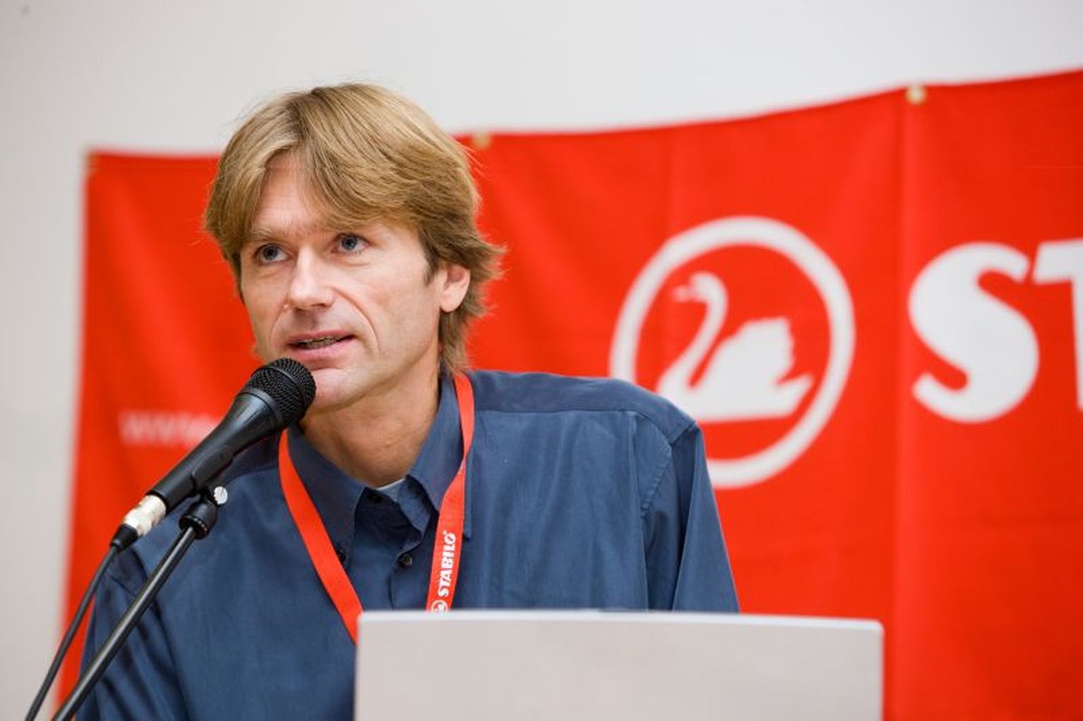 Käekirjaekspert doktor Christian Marquardt Tallinnas toimunud käekirjakonverentsil.