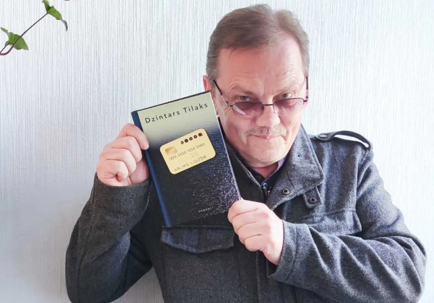 Dzintars Tilaks "Kaijas ligzda"