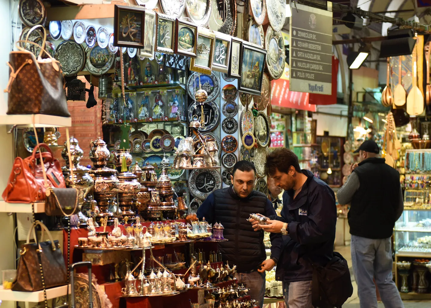 Istanbuli tuntuim turg Grand Bazaar.