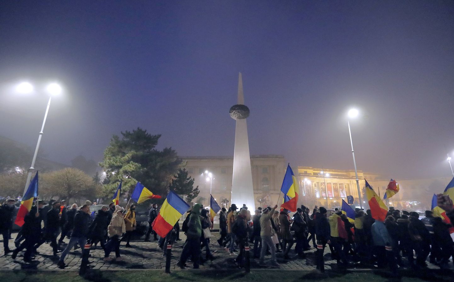 Meeleavaldajad Rumeenia pealinnas Bukarestis 30. jaanuar 2021.