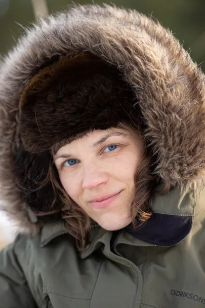 Animaator Anu-Laura Tuttelberg teeb uut animatsiooni Karepa rannas.